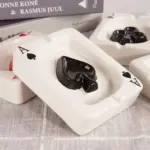Poker red heart ceramic ashtray