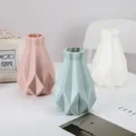 pretty-pastel-coloured-flower-vase-219966 Pretty pastel coloured flower vase