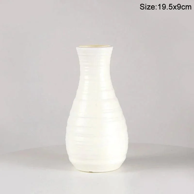 Pretty Pastel Coloured Flower Vase 603585