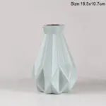 pretty-pastel-coloured-flower-vase-838815 Pretty pastel coloured flower vase