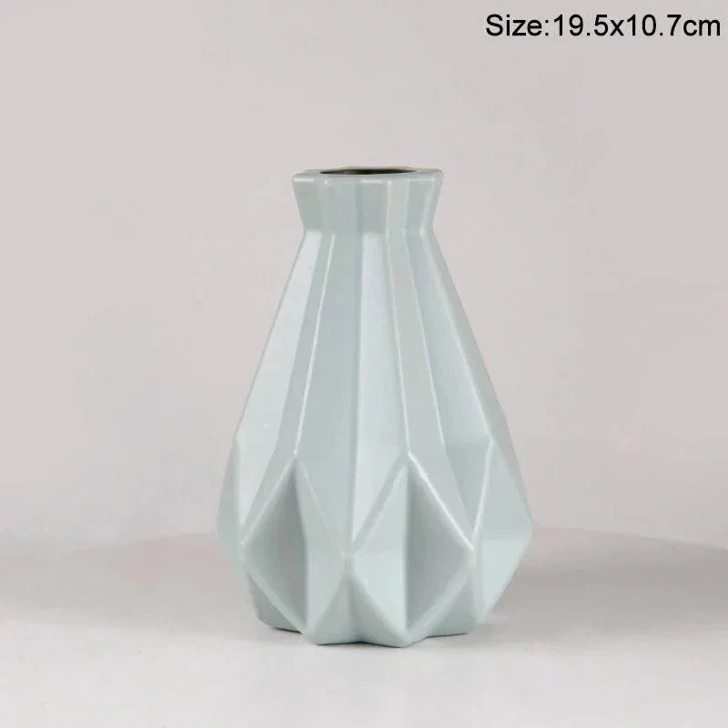 Pretty Pastel Coloured Flower Vase 838815