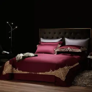 Homeko Puce Red Luxury Egyptian Cotton Bedding Set