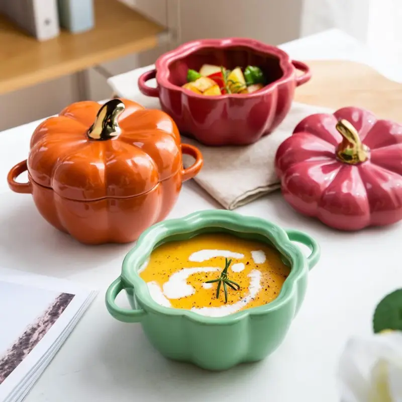 Pumpkin baking dish
