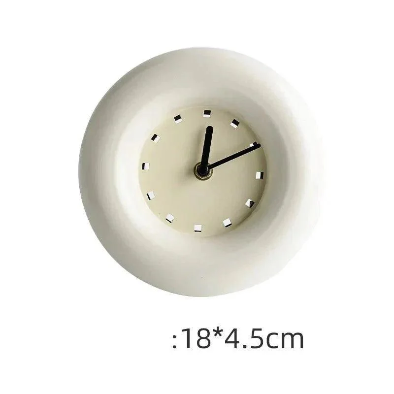 Quirky Bubble Shape Clock 822264