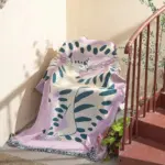 Quirky pink cat design sofa blanket