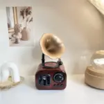 retro-gramophone-music-box-patchandbagel-286547 Retro gramophone music box patchandbagel