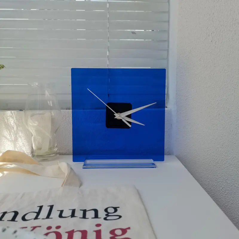 Simple modern blue living room desk clock