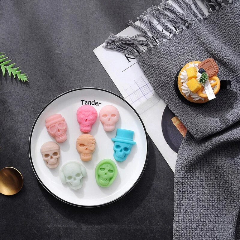 Skull Cake Mold Halloween Silicone Mold 8 Hole For Jelly Cake Ice Cube Crayon Soap Halloween Party Decorations 247569