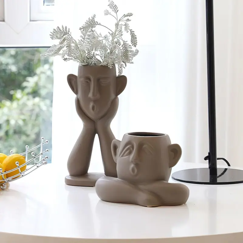 Sleepy face vasesornamentalliving simply house