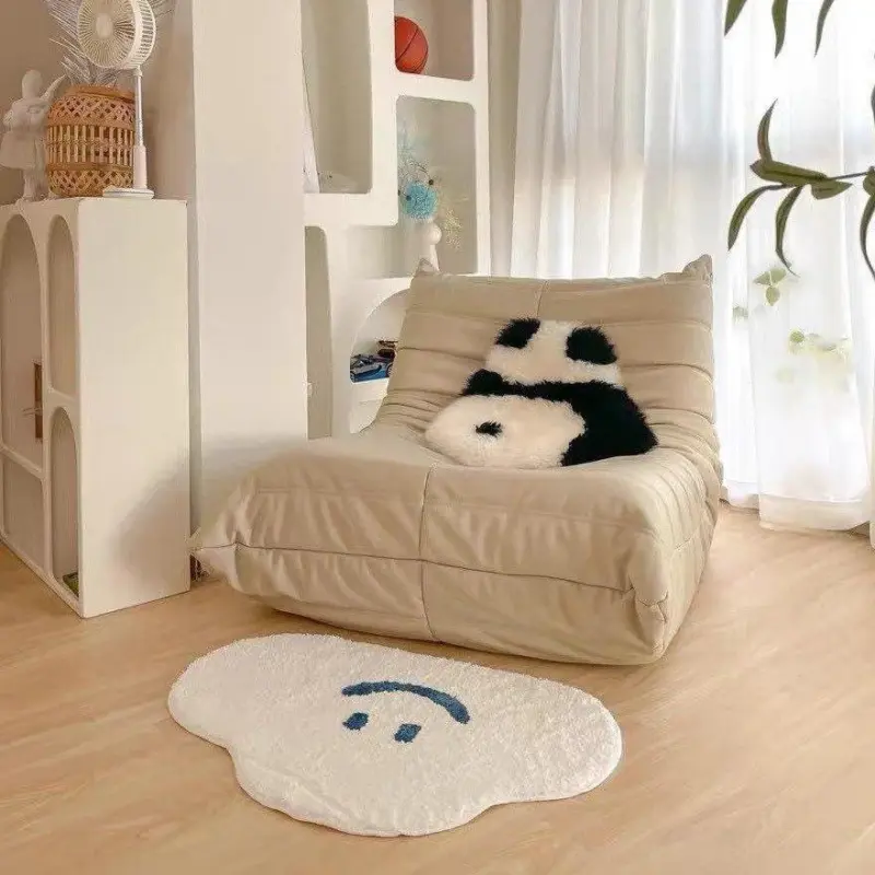 Smiley cloud rug patchandbagel