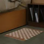 Soft fluffy checked pattern bathroom rug