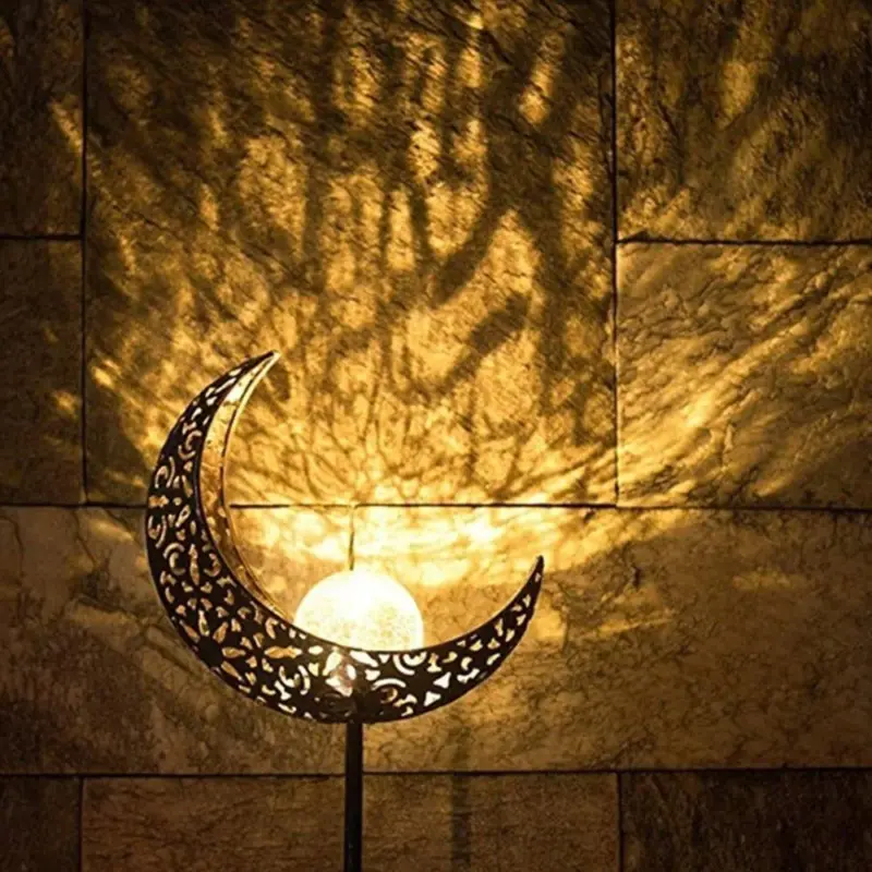 solar-outdoor-half-moon-light-508133 Solar outdoor half moon light