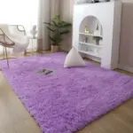 Solid colour plush soft rug