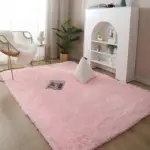 Solid colour plush soft rug