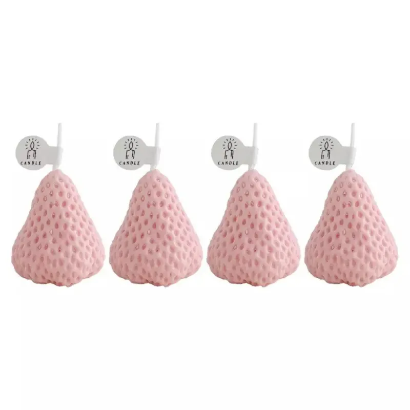 Strawberry scented aromatic candle