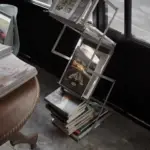 Sturdy foldable aluminium book shelf