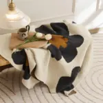 Super soft cosy floral pattern blanket