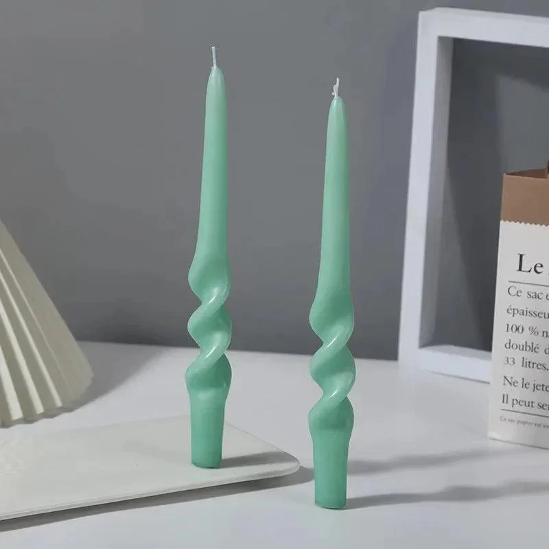 Two Pastel Coloured Household Candles 668098