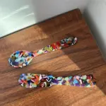 Two piece knife spoon cutlery set