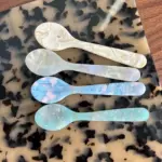 Two piece knife spoon cutlery set