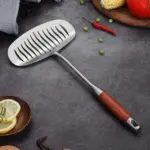 V Fish Spatula