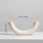 V K