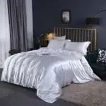 V White 1596554962 50b6c88b aeab 4713 a70c 14ba8c21db39