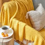 V Yellow