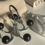 Versatile five claw hanging hook