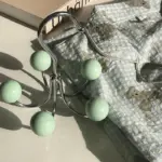 Versatile five claw hanging hook