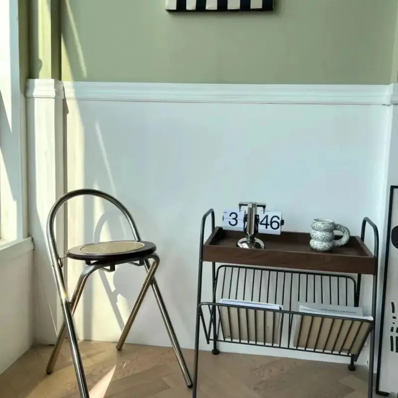 Wooden dining room folding chair