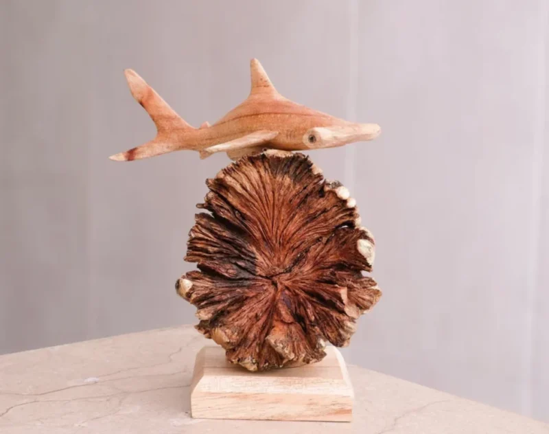 Hammerhead-Shark-Figurine-Personalized-Statue-Wooden-Sculpture-Miniature-Sea-Life-7.webp Hammerhead Shark Figurine Personalized Statue Wooden Sculpture Miniature Sea Life 7.webp