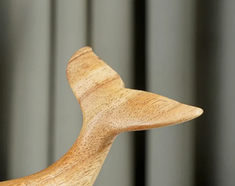 Wooden Sperm Whale Statue Personalized Figurine Sculpture Animal Wood Carving Handmade Ornaments 1.webp